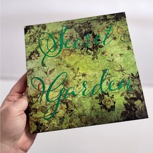 BellaBeauteBar Secret Garden Palette